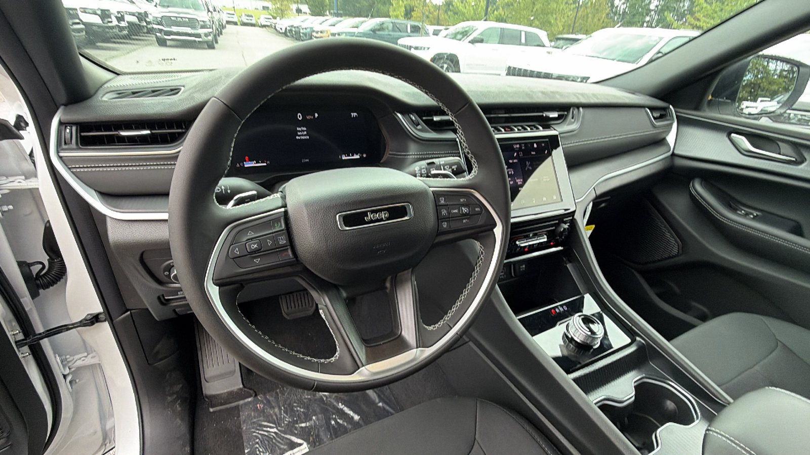New 2026 Jeep Grand Cherokee Laredo RWD image 21