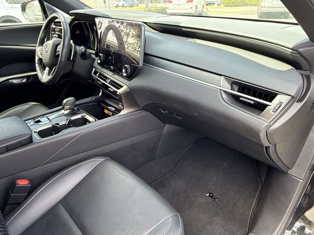 Used 2024 Lexus RX 350 Premium w/ Accessory Package (Z1) image 15