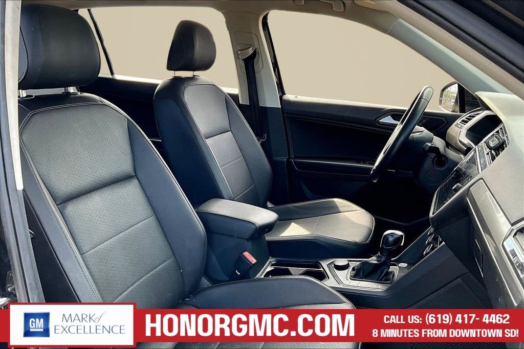 Used 2020 Volkswagen Tiguan SEL image 27