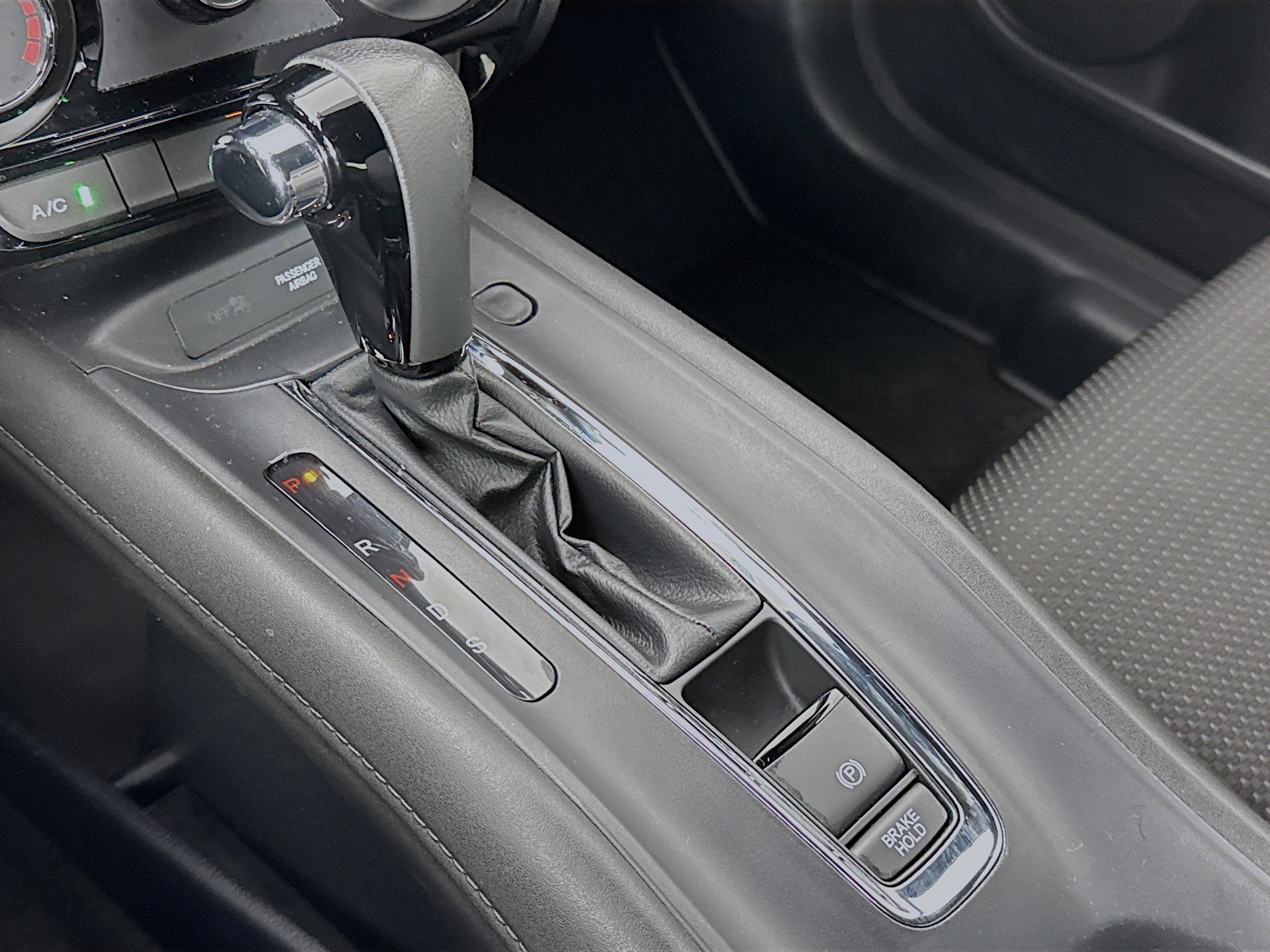 Certified 2021 Honda HR-V Sport image 16