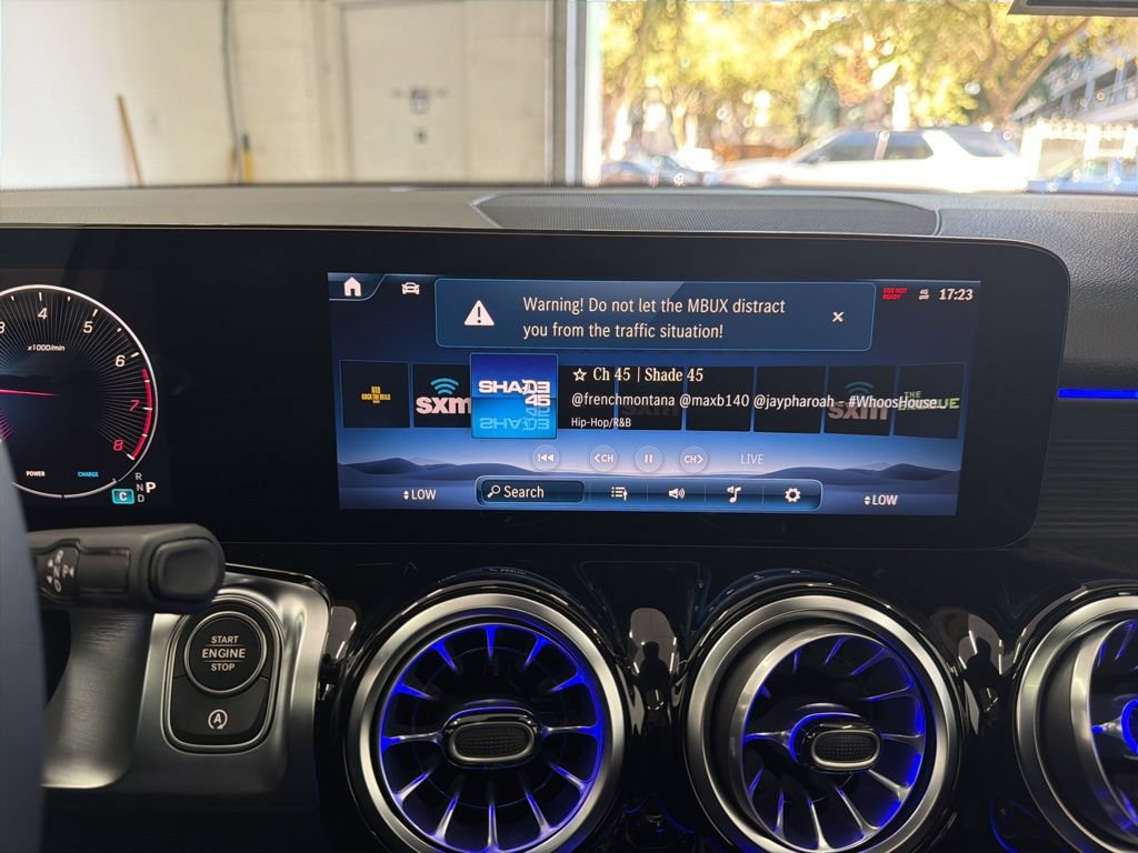 Used 2026 Mercedes-Benz GLB 250 image 32