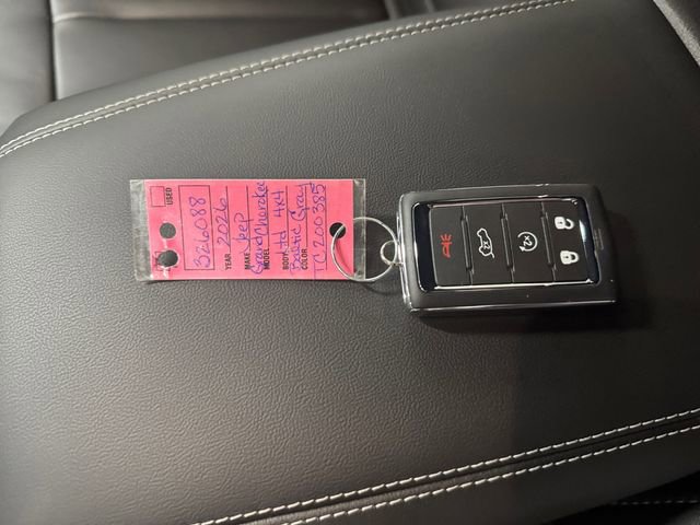 New 2026 Jeep Grand Cherokee Limited w/ Trailer Tow Package image 29