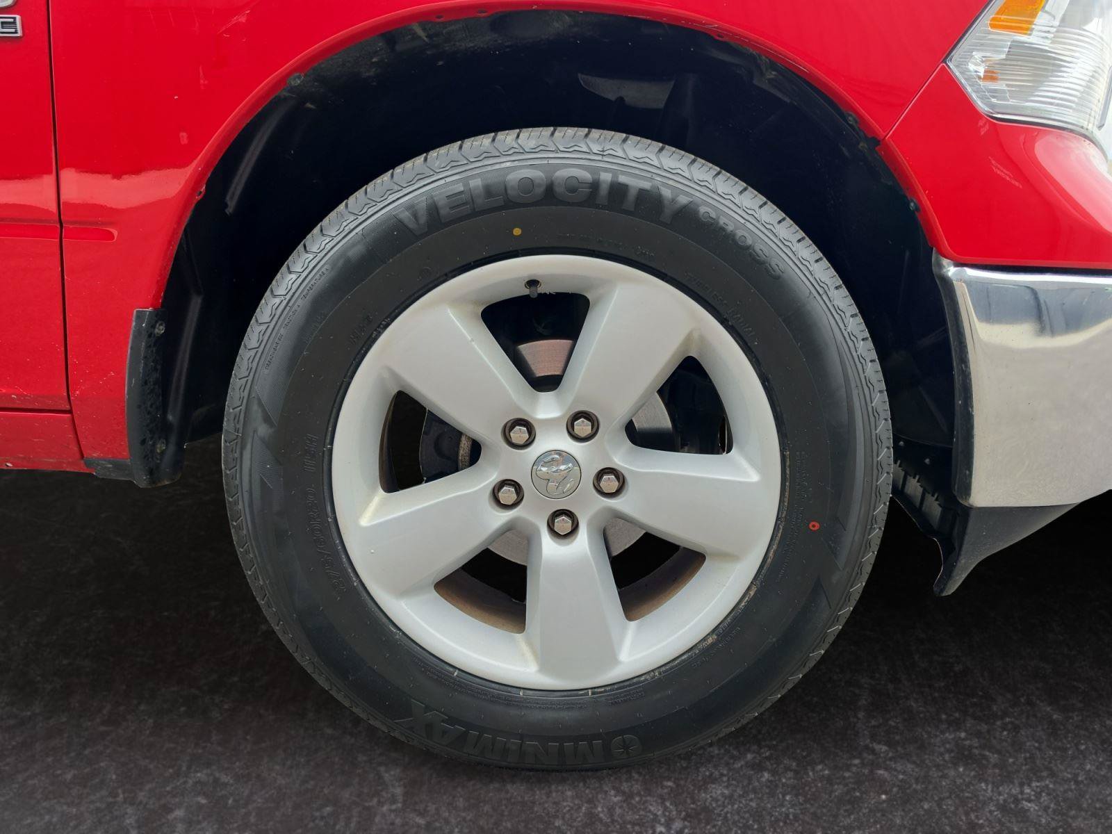Used 2023 RAM 1500 Classic SLT AWD/4WD image 27