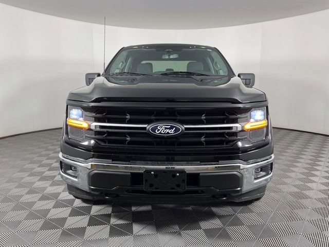 Used 2024 Ford F150 XLT w/ Mobile Office Package image 4