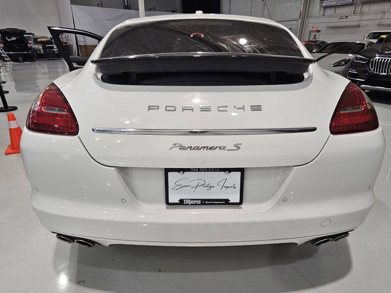 Used 2010 Porsche Panamera S image 21