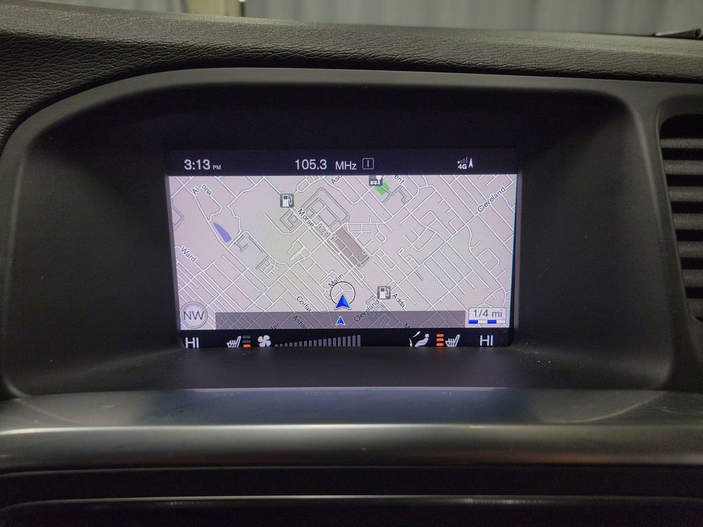 Used 2018 Volvo S60 T5 Dynamic w/ Vision Package image 18