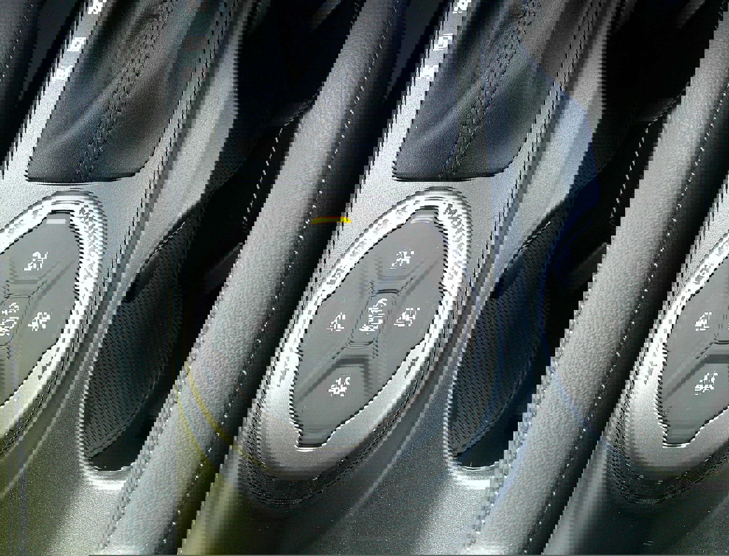 Used 2023 Ford Bronco Outer Banks w/ Sasquatch Package image 17