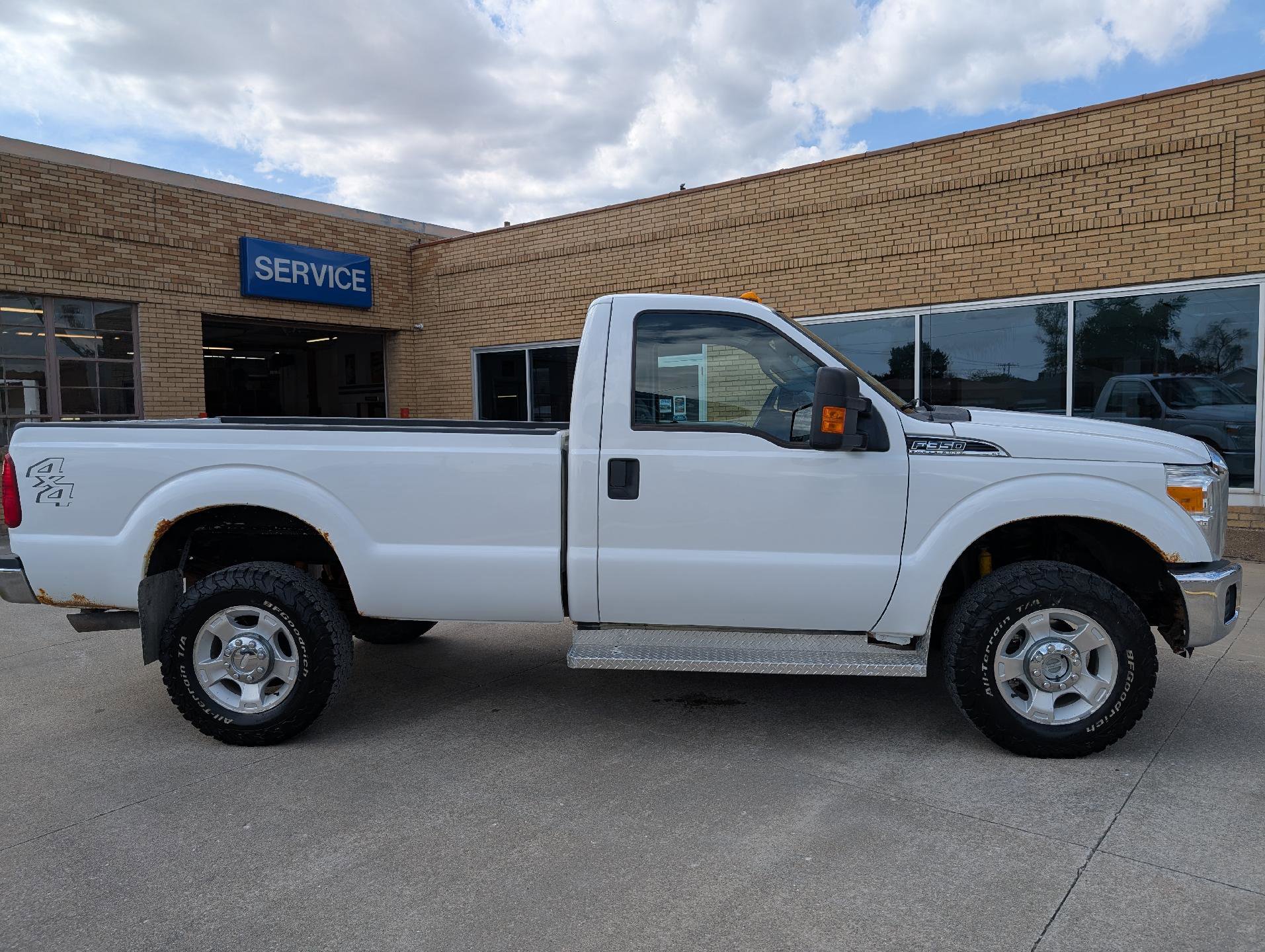 Used 2012 Ford F350 XLT w/ XLT Interior Pkg AWD/4WD image 5