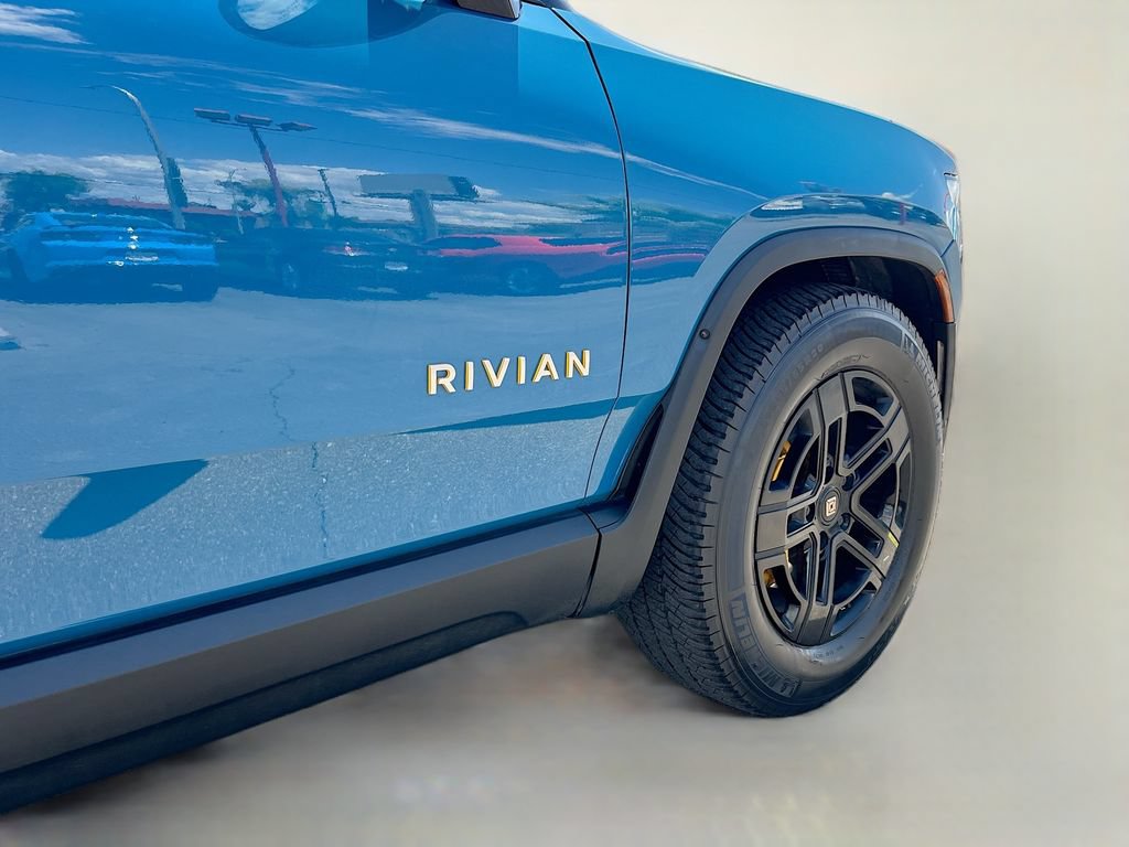 Used 2023 Rivian R1T Adventure AWD/4WD image 36