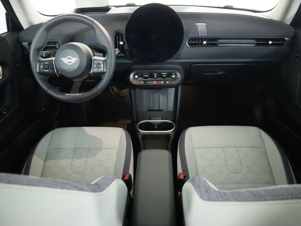 Certified 2025 MINI Cooper S image 13