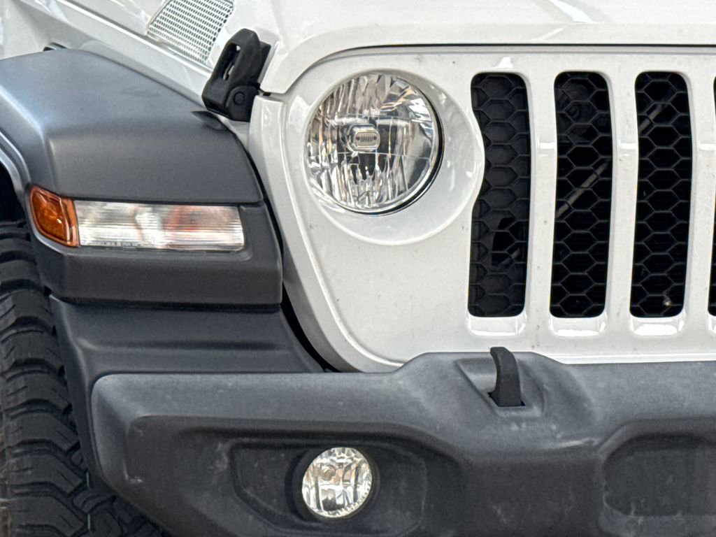 Used 2020 Jeep Gladiator Sport w/ Quick Order Package 24S AWD/4WD image 4