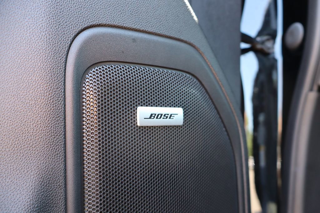 Used 2021 Chevrolet Silverado 2500 LTZ w/ LTZ Plus Package image 16