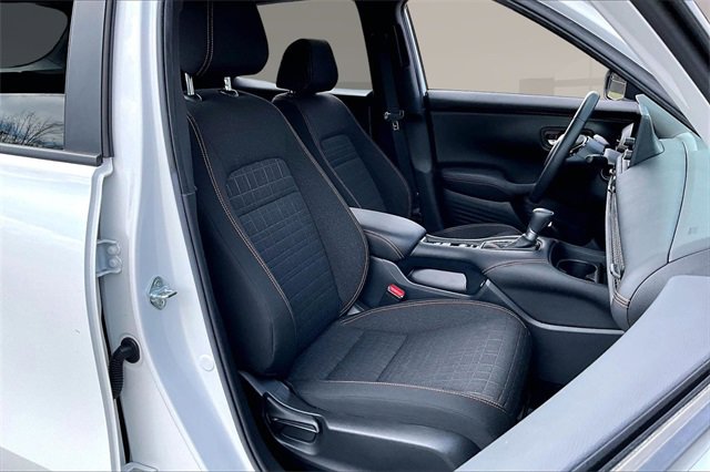 Used 2023 Honda HR-V Sport image 25