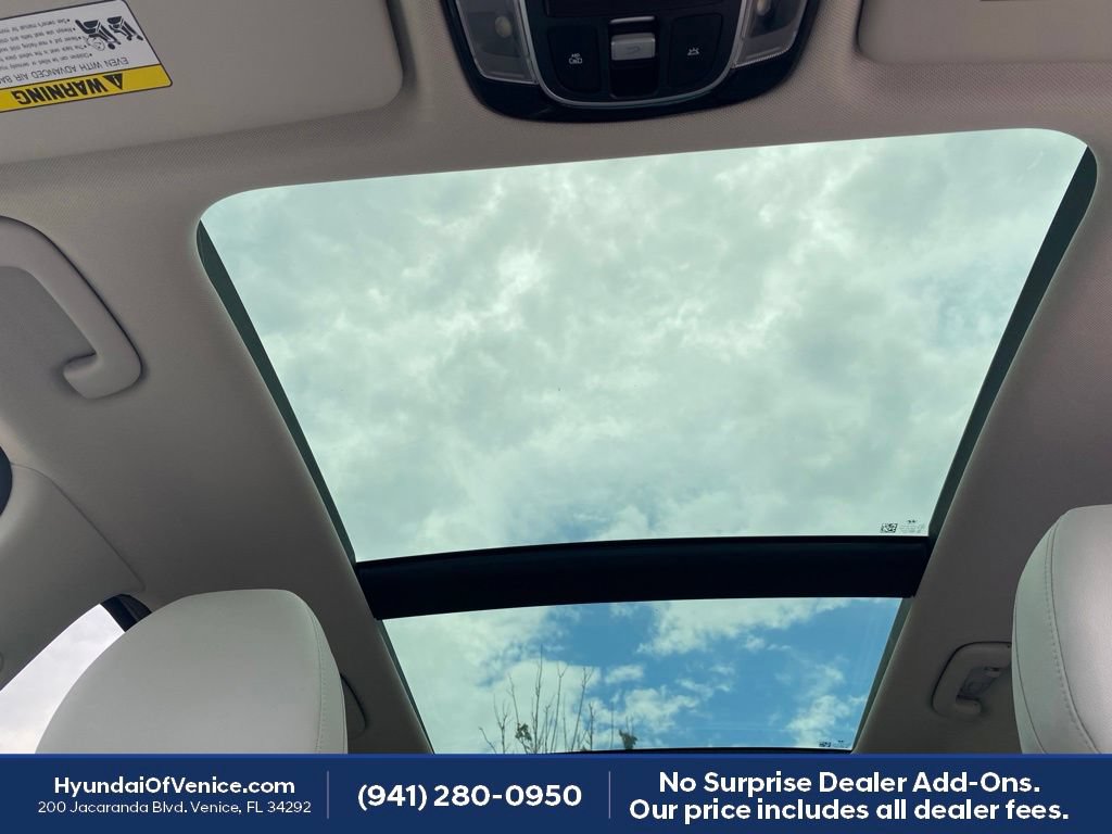 Certified 2026 Hyundai Tucson Limited FWD image 5