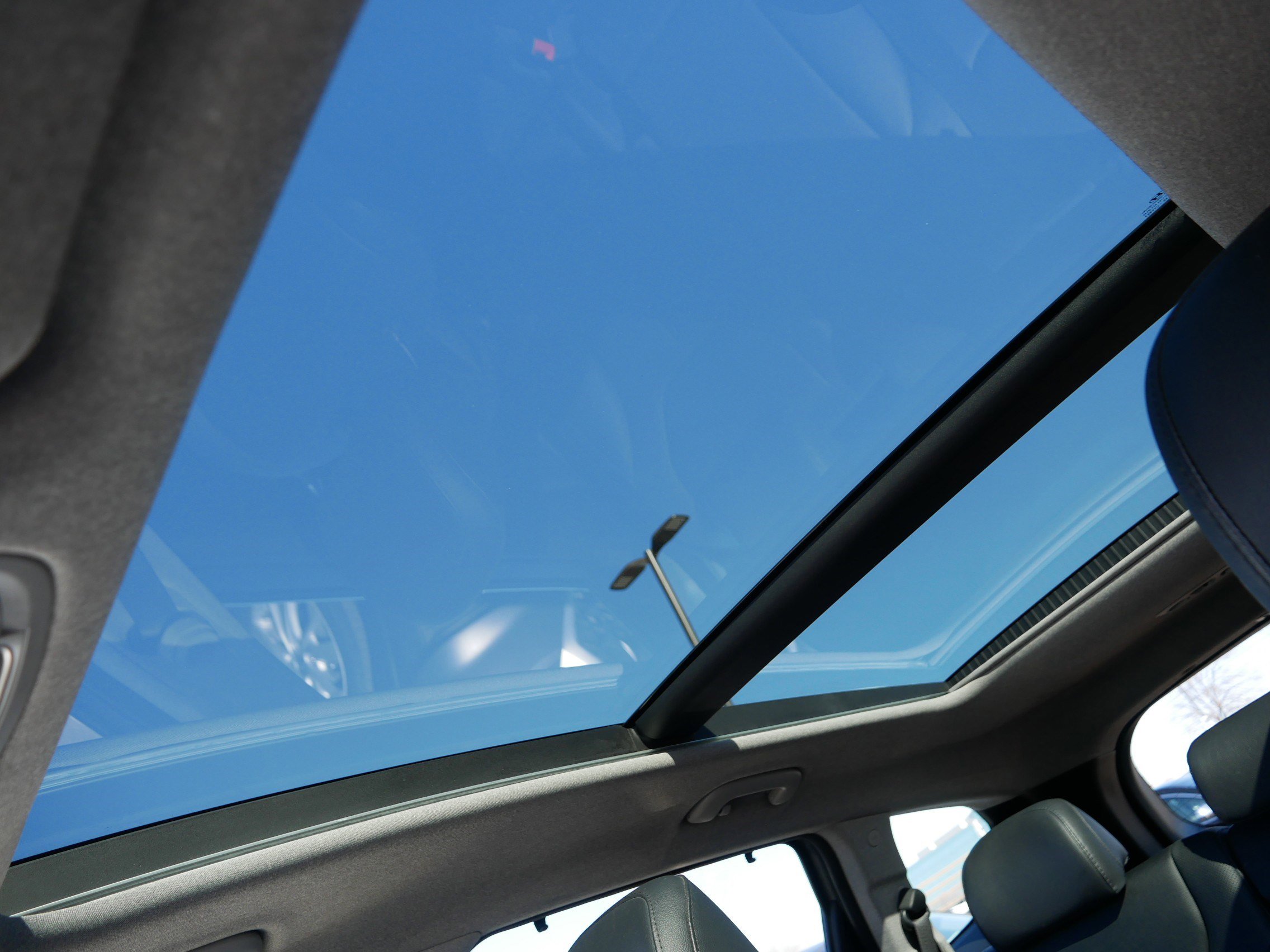 Used 2019 Hyundai Santa Fe Limited image 32