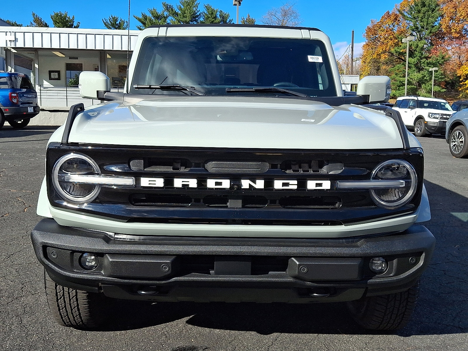 Certified 2022 Ford Bronco Outer Banks image 2