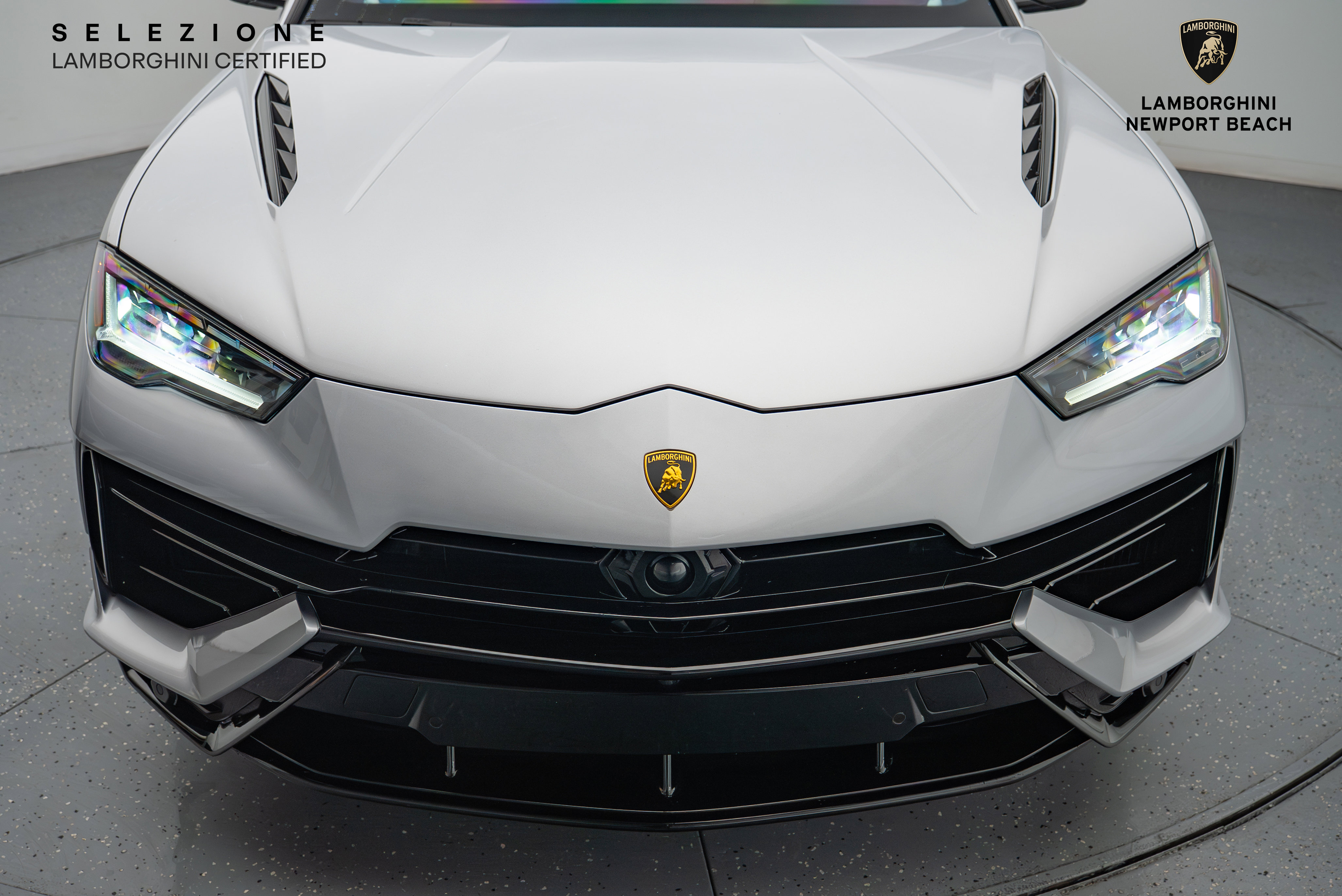 Used 2024 Lamborghini Urus S image 10