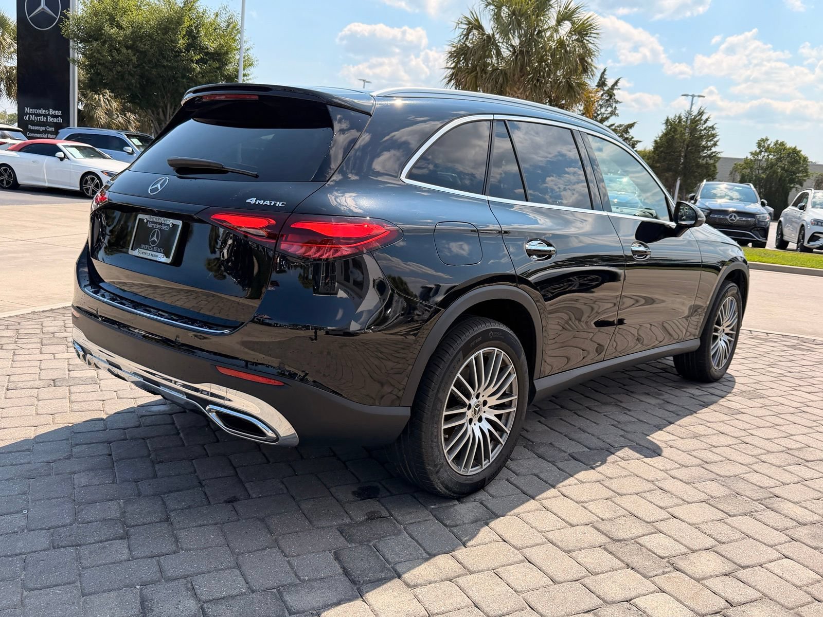Certified 2024 Mercedes-Benz GLC 300 4MATIC image 9