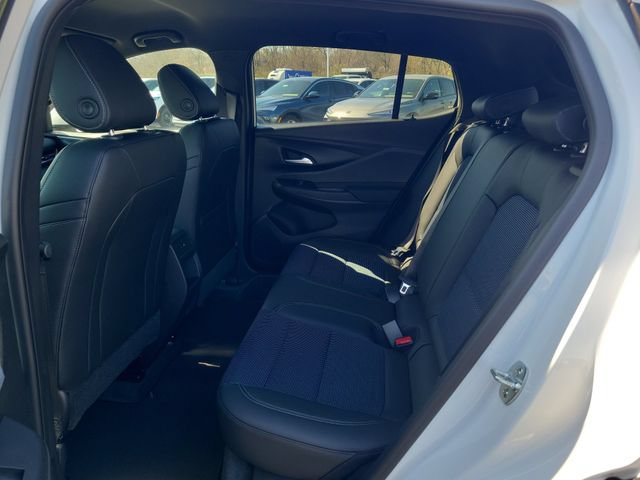 New 2026 Buick Envista Sport Touring w/ Convenience I Package FWD image 12