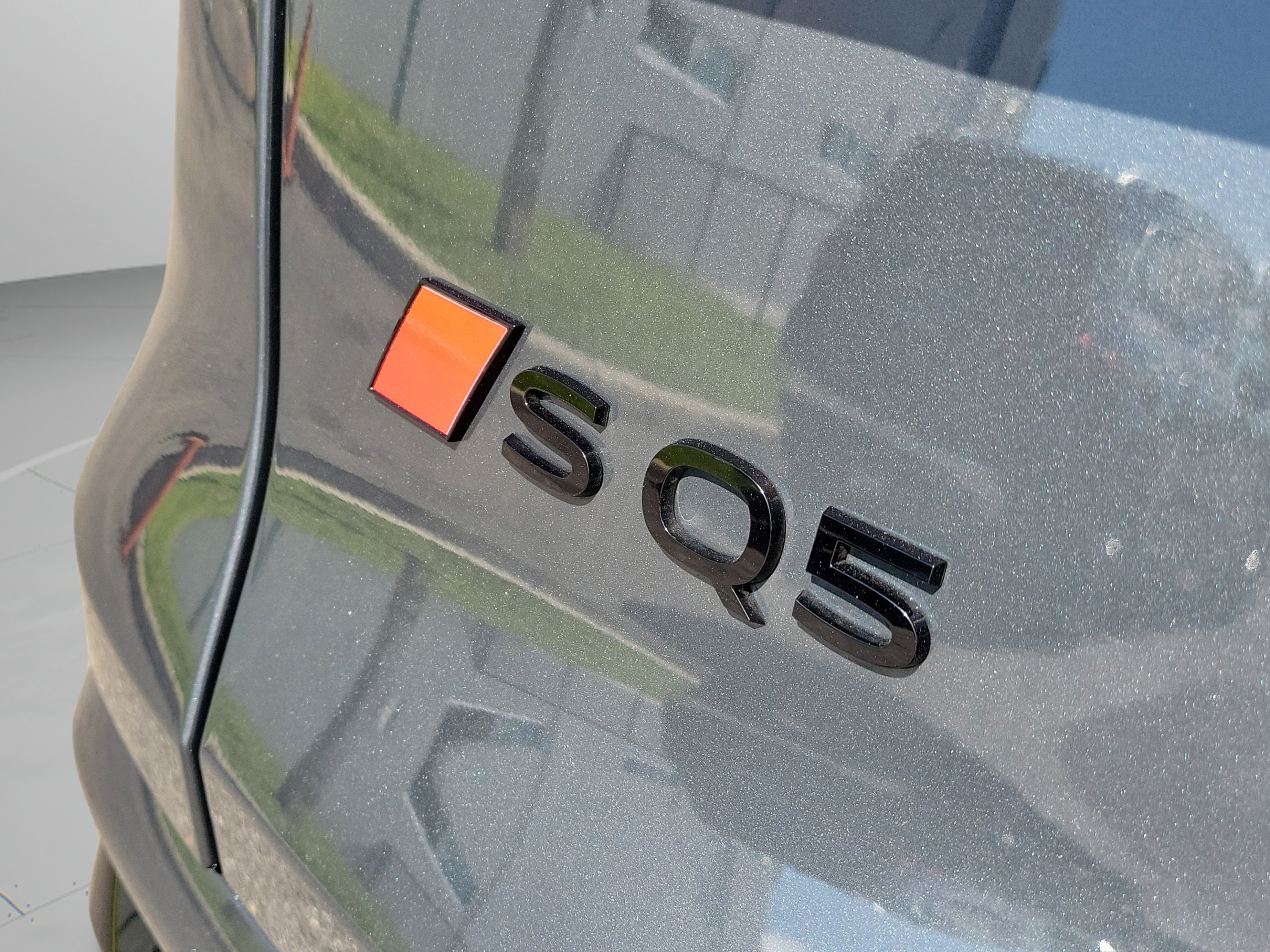 Used 2025 Audi SQ5 Prestige AWD/4WD image 31
