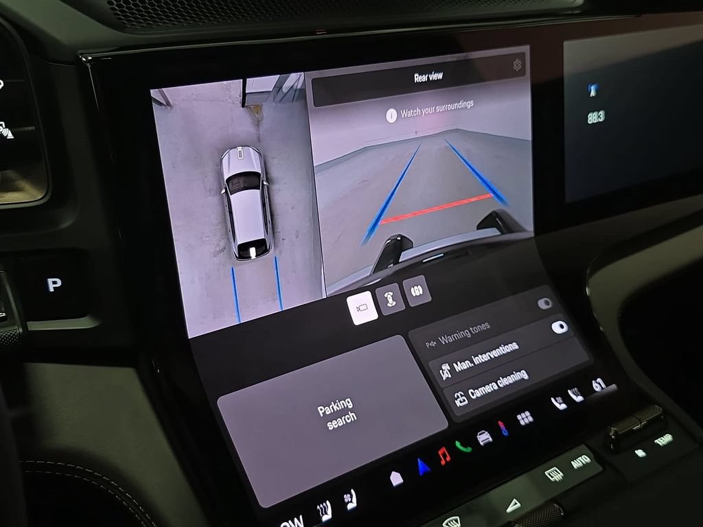 New 2026 Porsche Cayenne Turbo AWD/4WD image 18