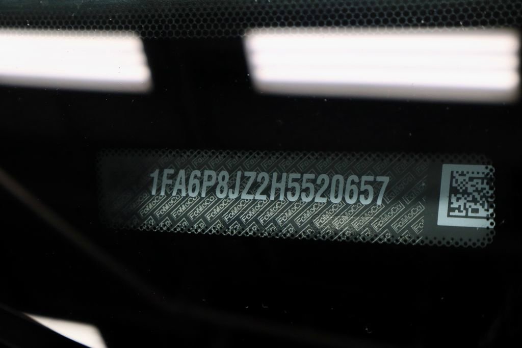 Used 2017 Ford Mustang Shelby GT350 image 33