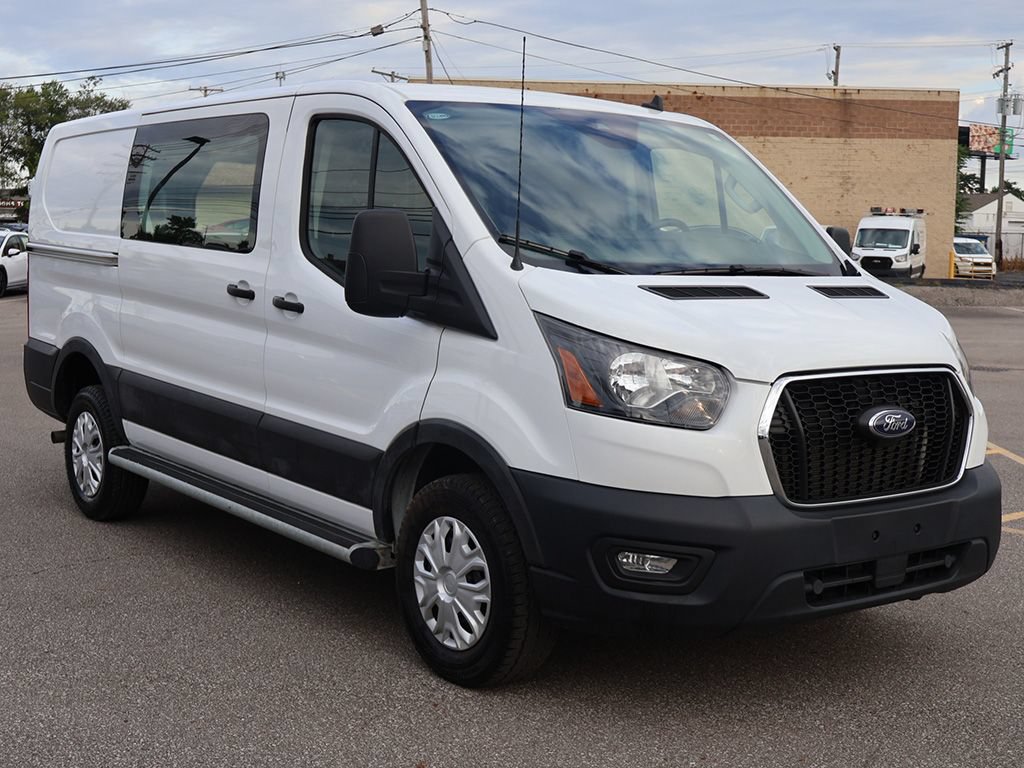 Used 2024 Ford Transit 250 Low Roof w/ Exterior Upgrade Package RWD image 2