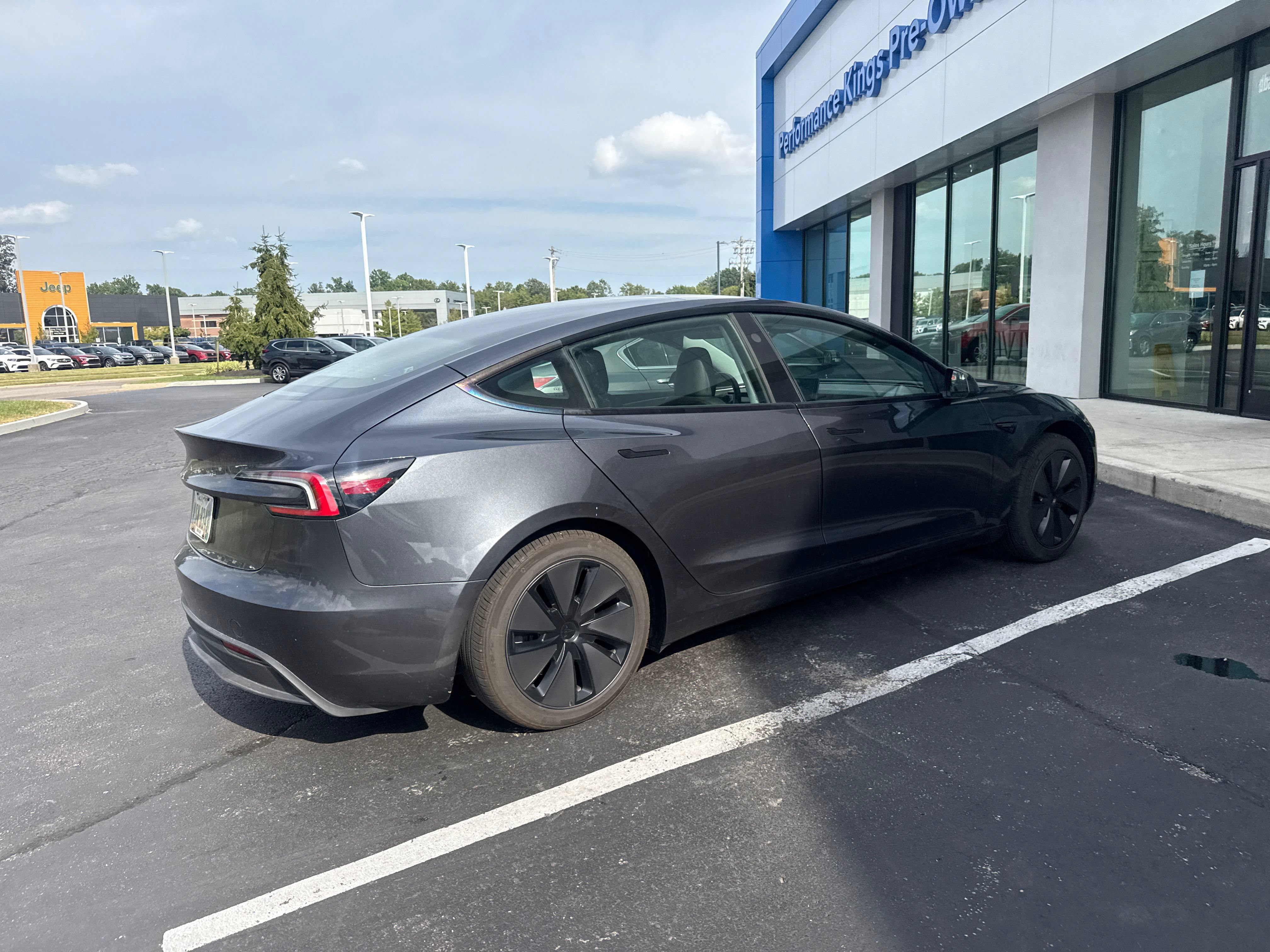 Used 2025 Tesla Model 3 Long Range RWD image 27
