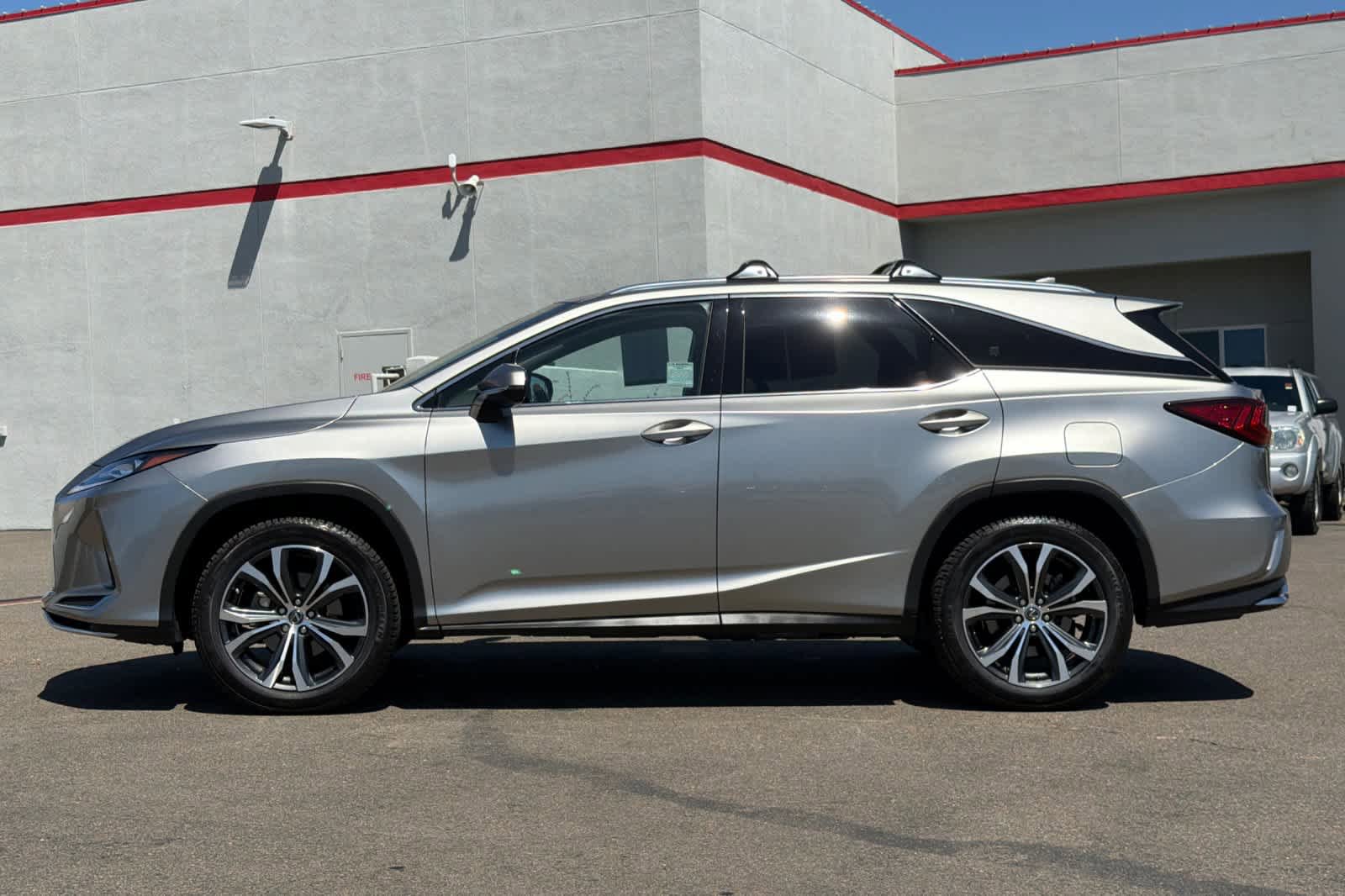 Used 2020 Lexus RX 350L Premium w/ Premium Package AWD/4WD image 9