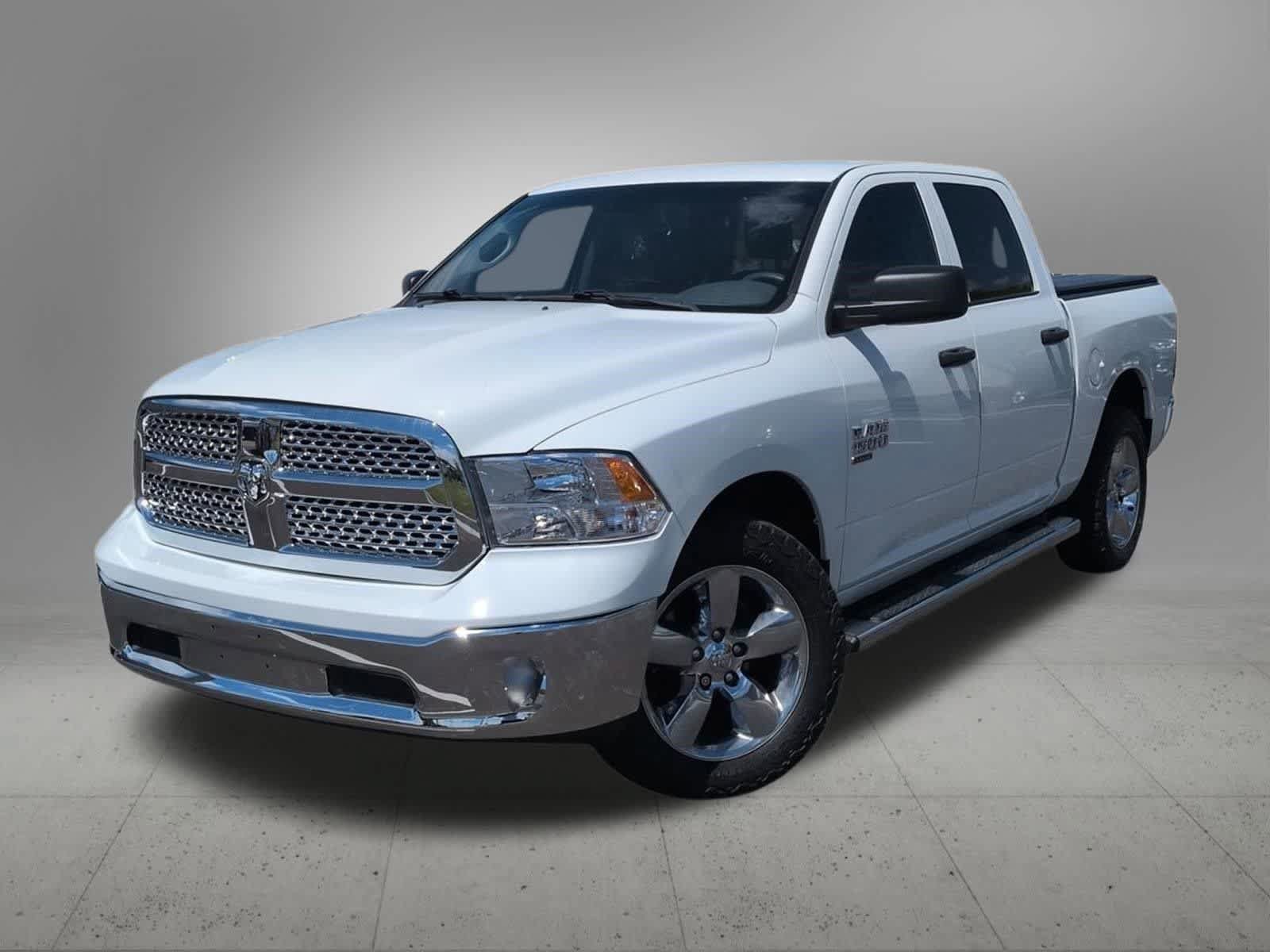 Used 2019 RAM 1500 ST w/ SXT Plus Group AWD/4WD image 1