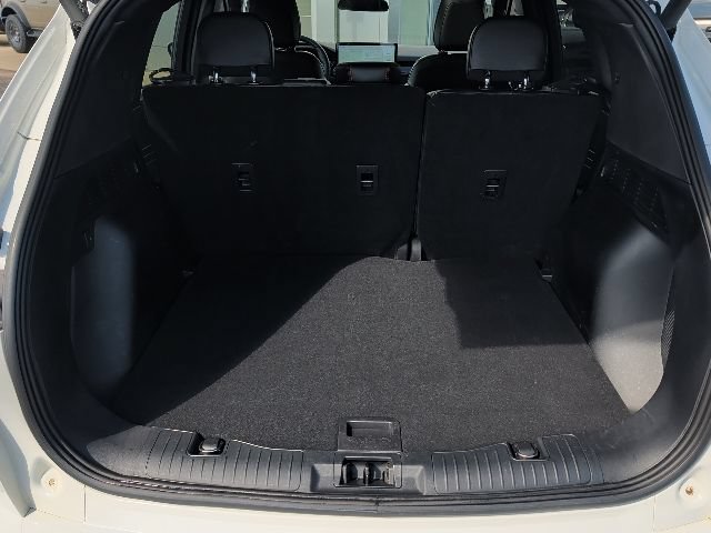 Certified 2023 Ford Escape ST-Line Select w/ Tech Pack #2 AWD/4WD image 33