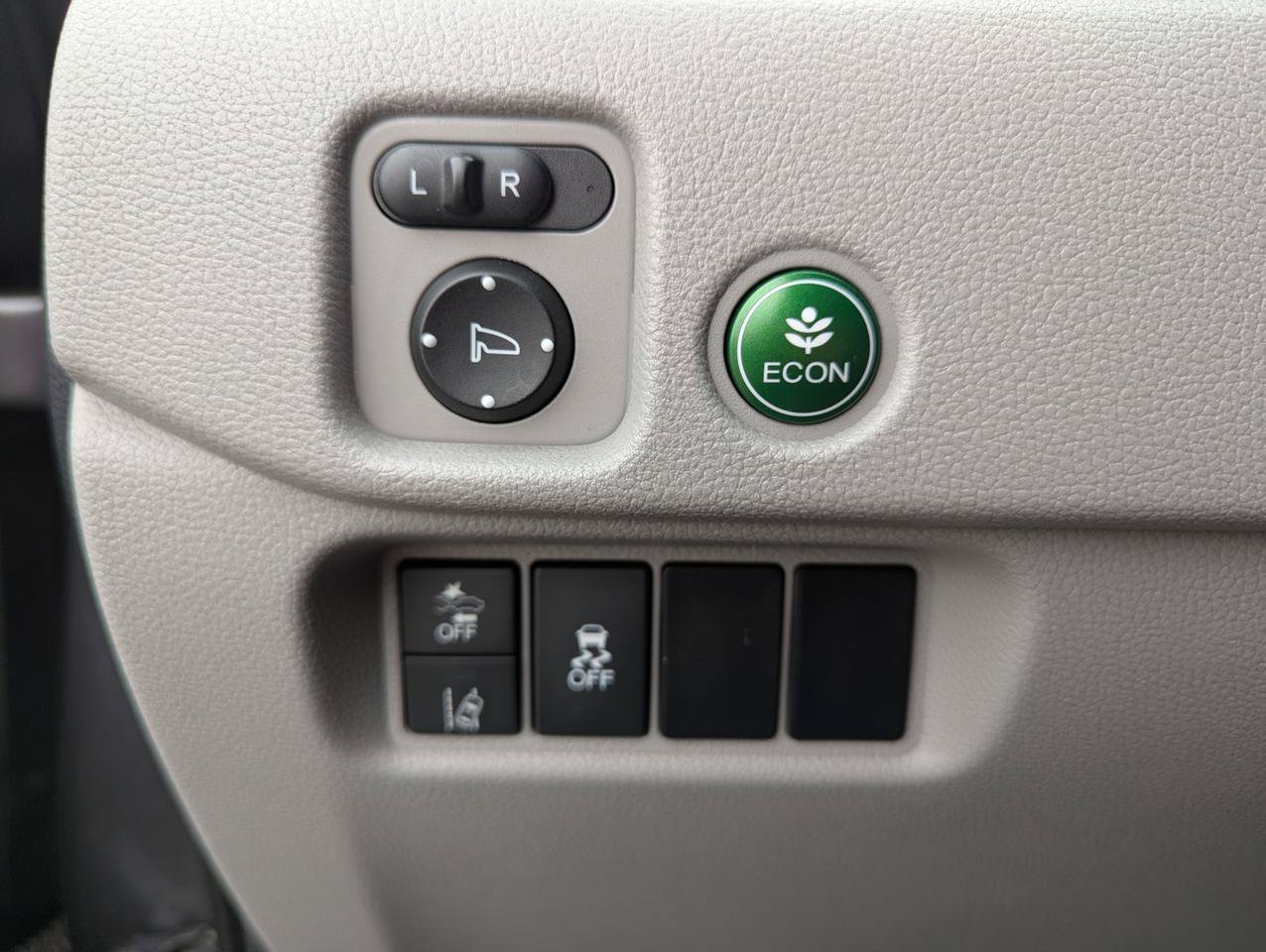 Used 2019 Honda Pilot LX image 16