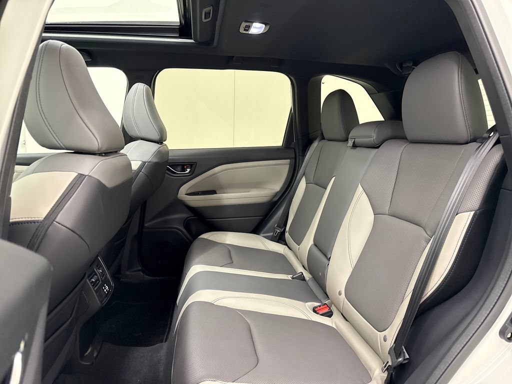 Used 2026 Subaru Forester Limited AWD/4WD image 28