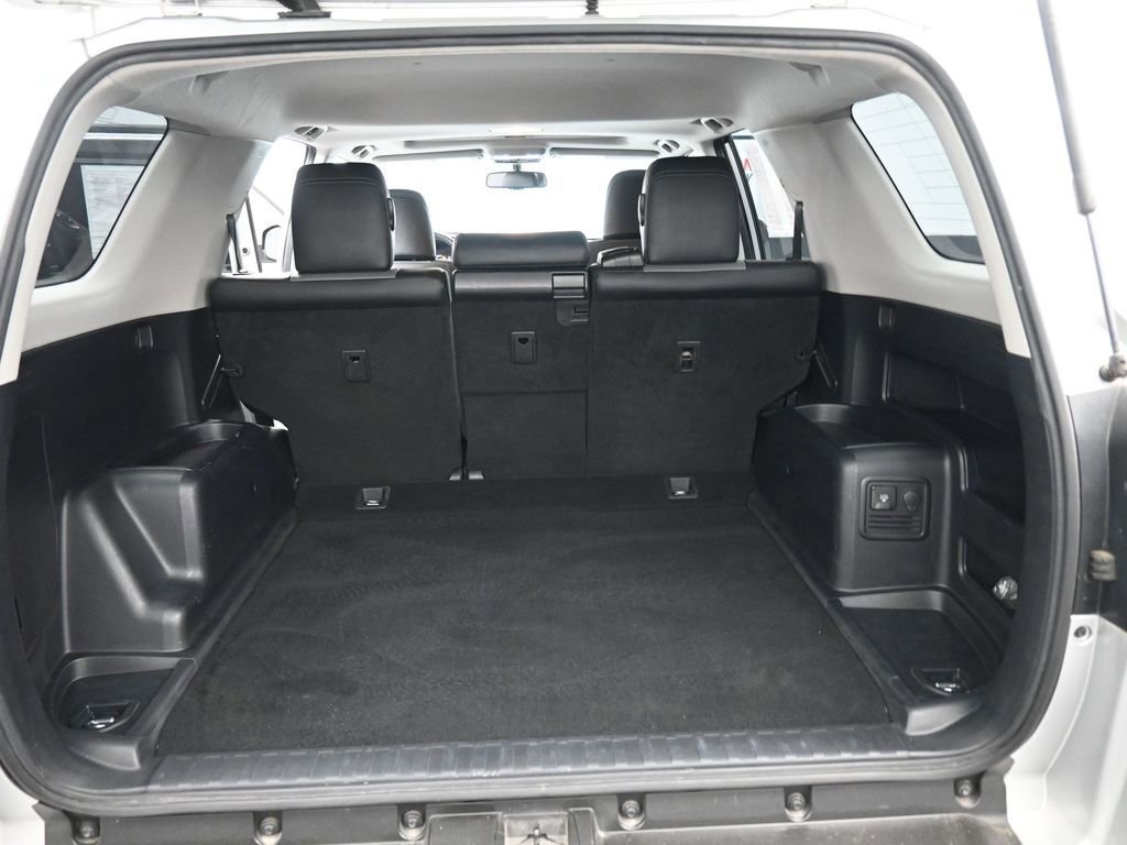 Used 2019 Toyota 4Runner SR5 Premium image 20