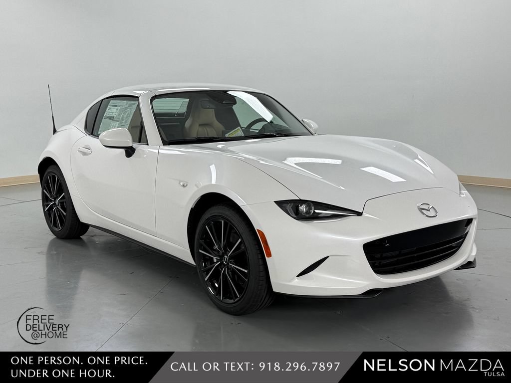 New 2026 MAZDA MX-5 Miata RF Grand Touring RWD image 4
