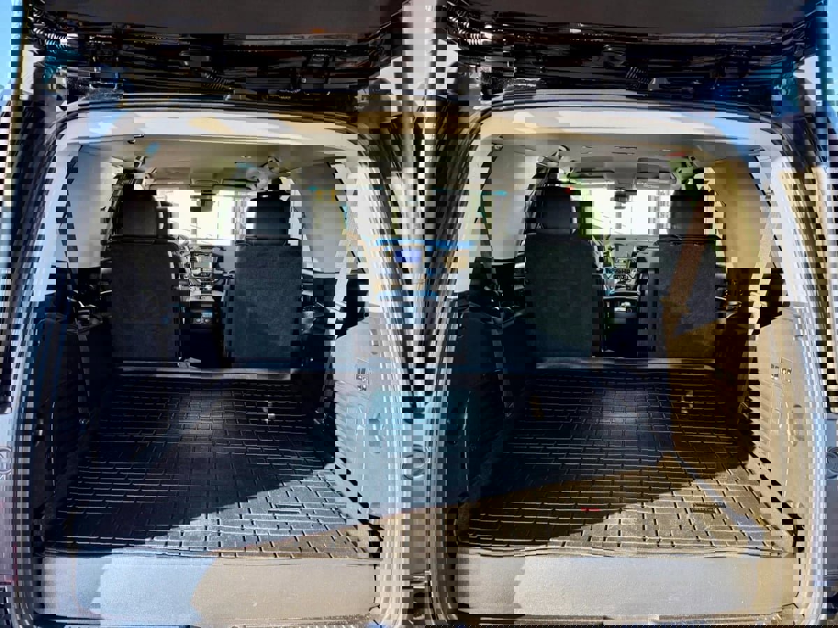 Used 2018 Chevrolet Tahoe Premier w/ RST Edition image 21