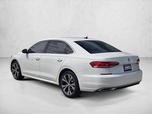 Used 2020 Volkswagen Passat 2.0T SEL image 7