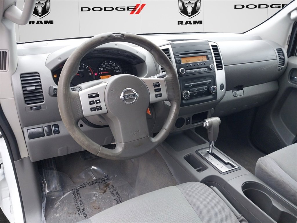 Used 2014 Nissan Frontier S image 9