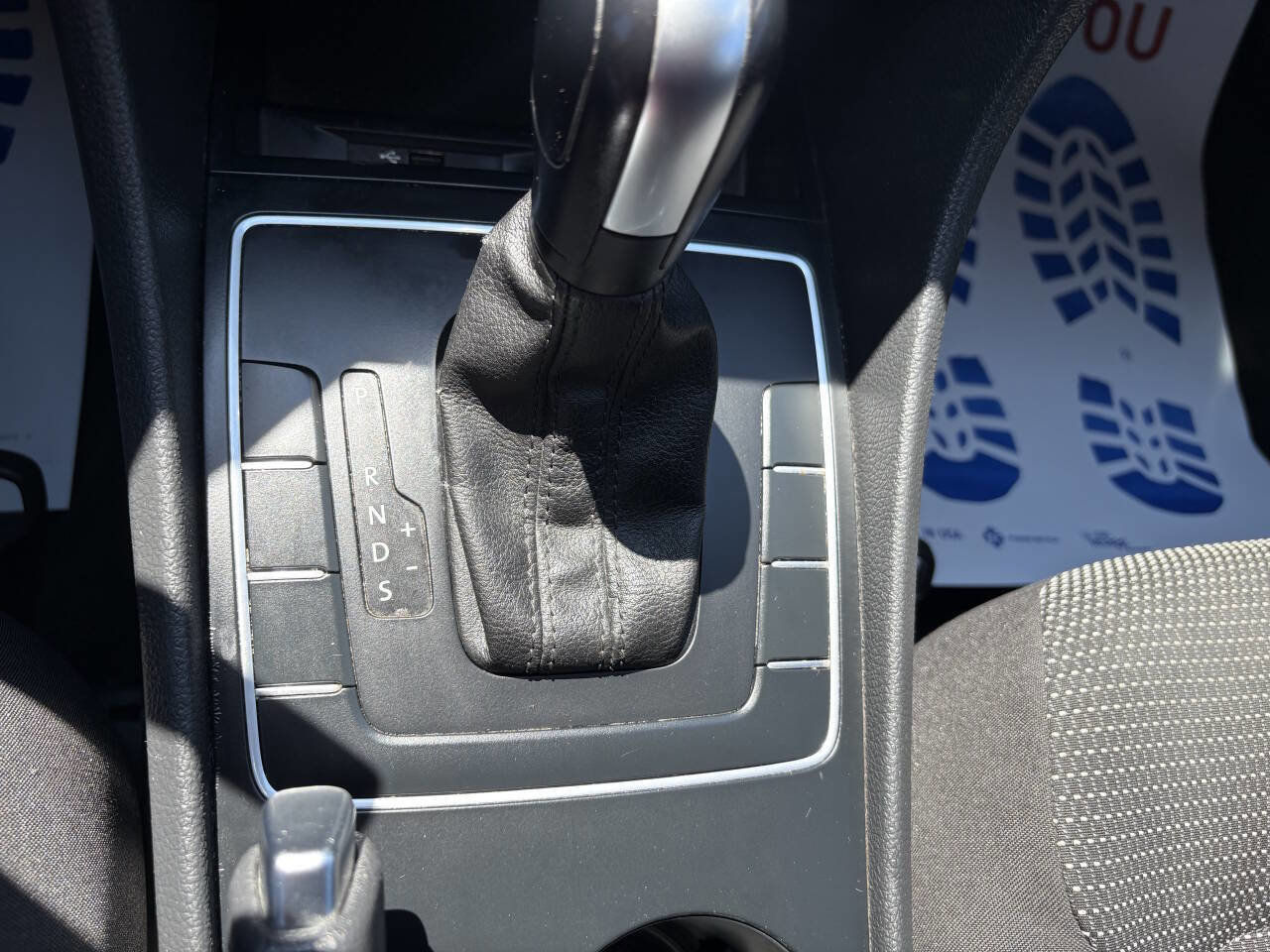 Used 2016 Volkswagen Passat 1.8T S image 31