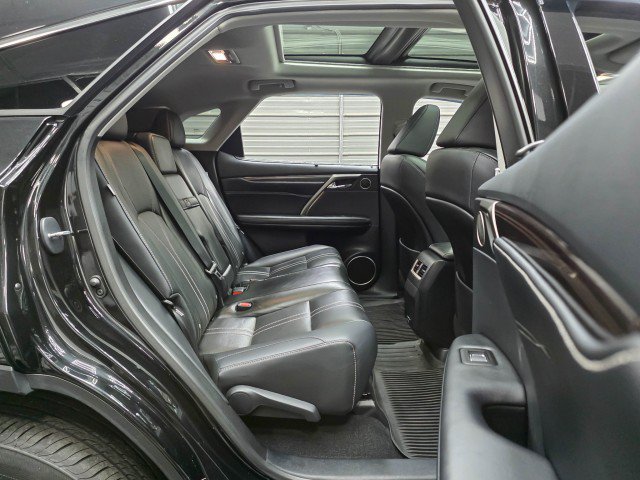 Used 2020 Lexus RX 450h AWD w/ Luxury Package image 16