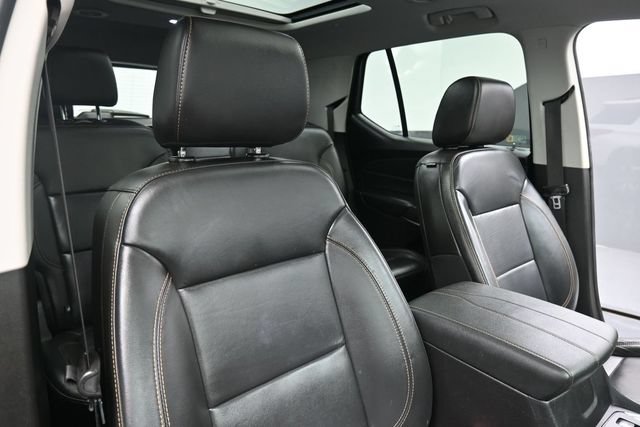 Used 2021 Chevrolet Traverse LT w/ LT Premium Package AWD/4WD image 30