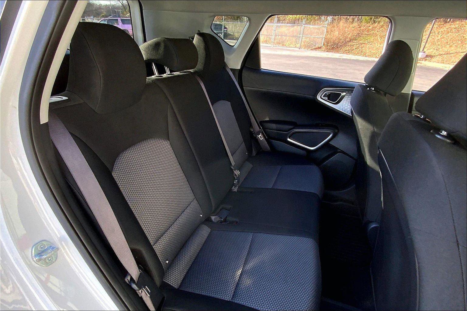Used 2023 Kia Soul S image 23