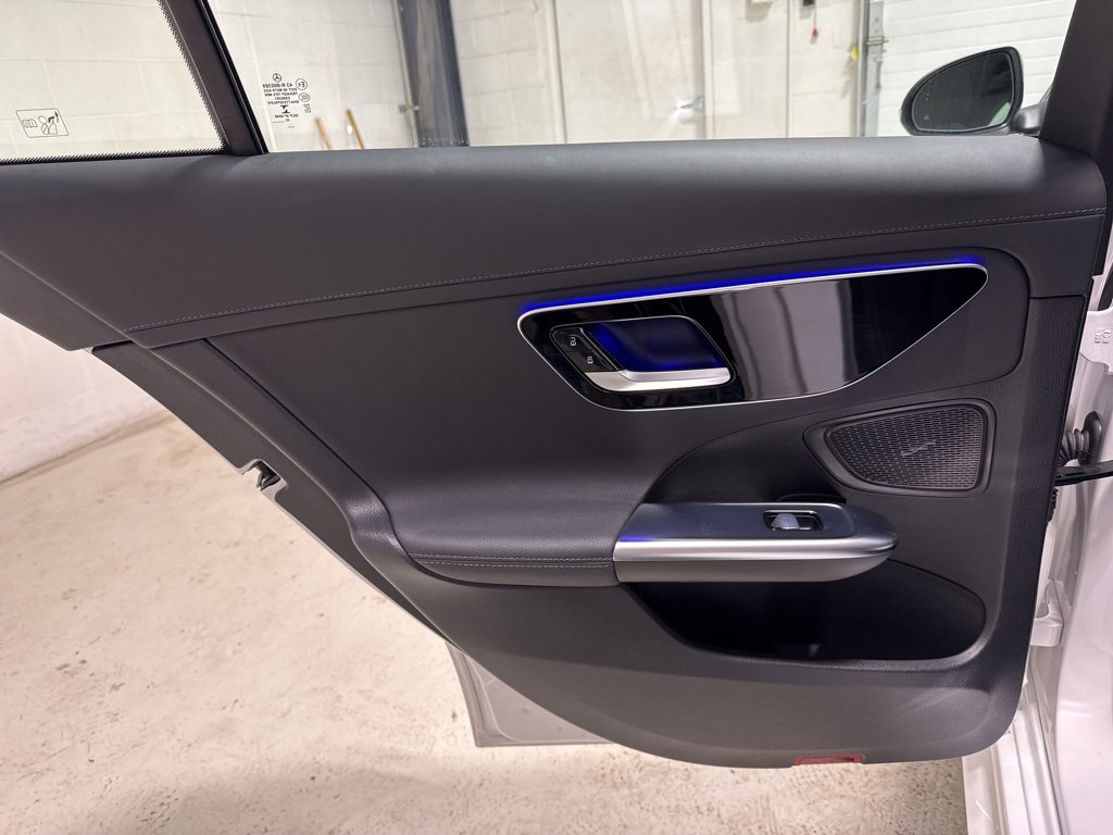 Used 2023 Mercedes-Benz C 300 C 300 w/ AMG Line w/ Night Package image 33