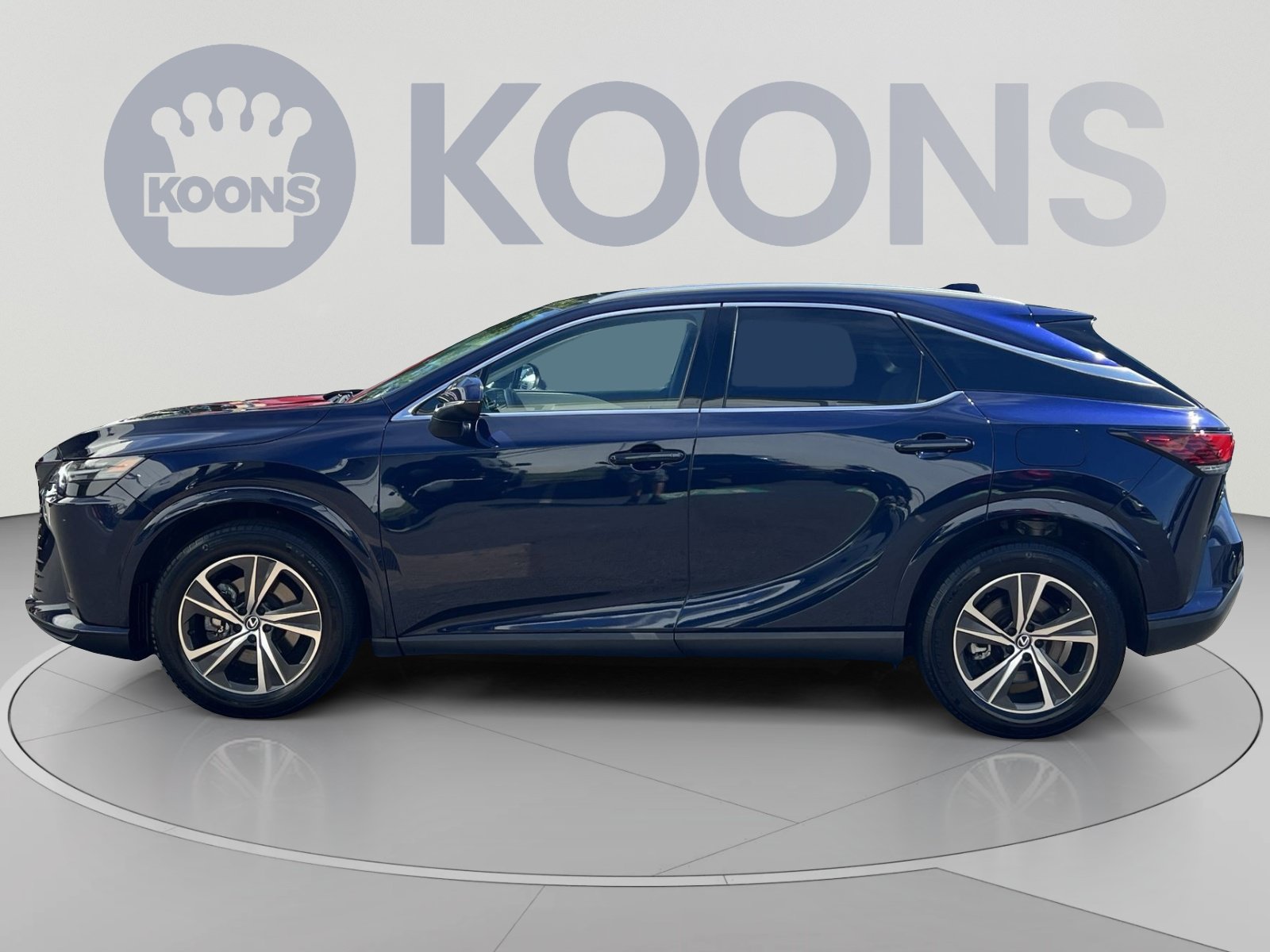 Used 2023 Lexus RX 350 Premium w/ Accessory Package AWD/4WD image 2
