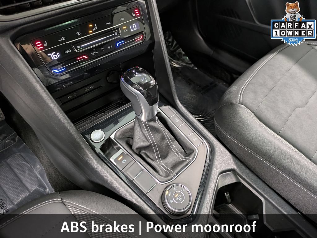Used 2025 Volkswagen Taos SE AWD/4WD image 19