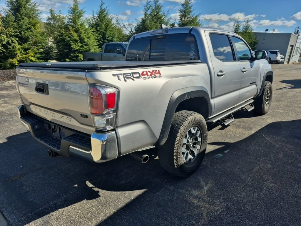 Used 2021 Toyota Tacoma TRD Off-Road AWD/4WD image 7