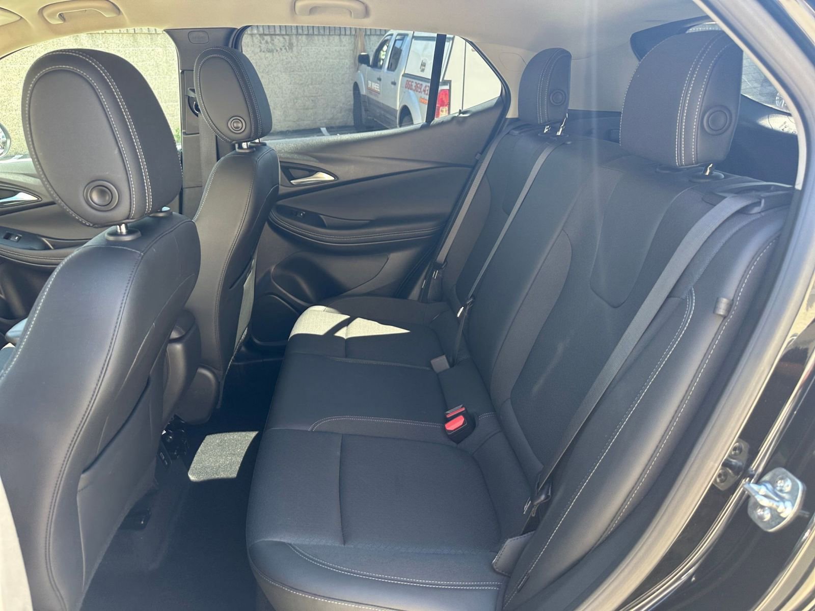 Used 2025 Buick Encore GX Preferred image 24