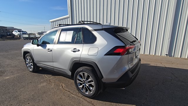 Used 2024 Toyota RAV4 XLE Premium w/ Weather Package FWD image 9