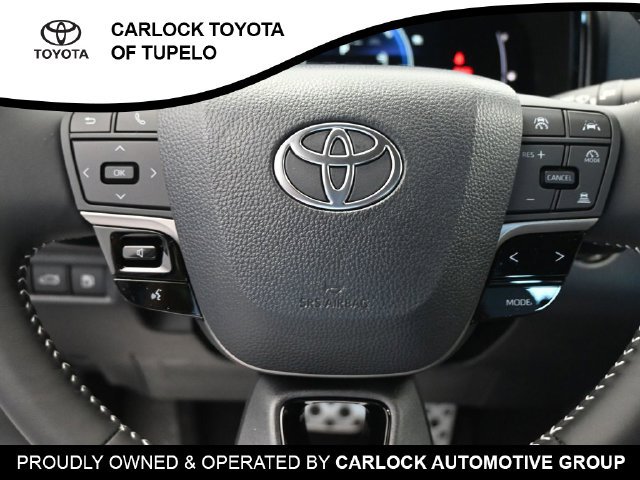 Used 2026 Toyota Camry SE w/ Convenience Package FWD image 19