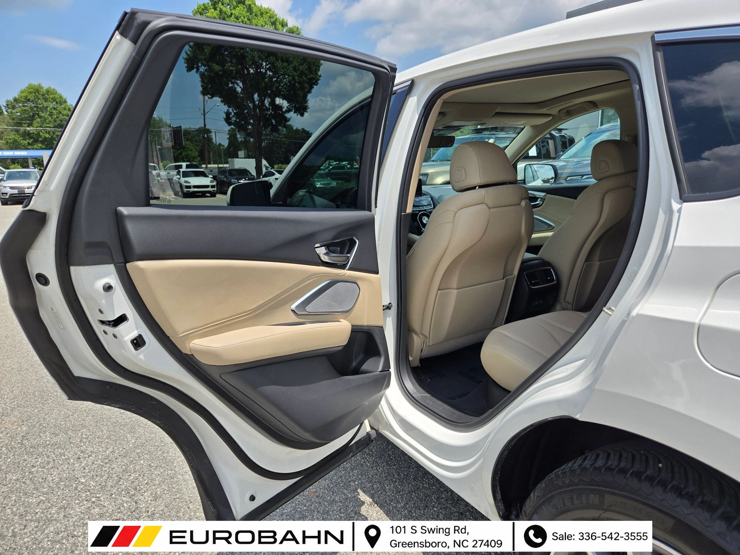 Used 2019 Acura RDX FWD w/ Technology Package image 11